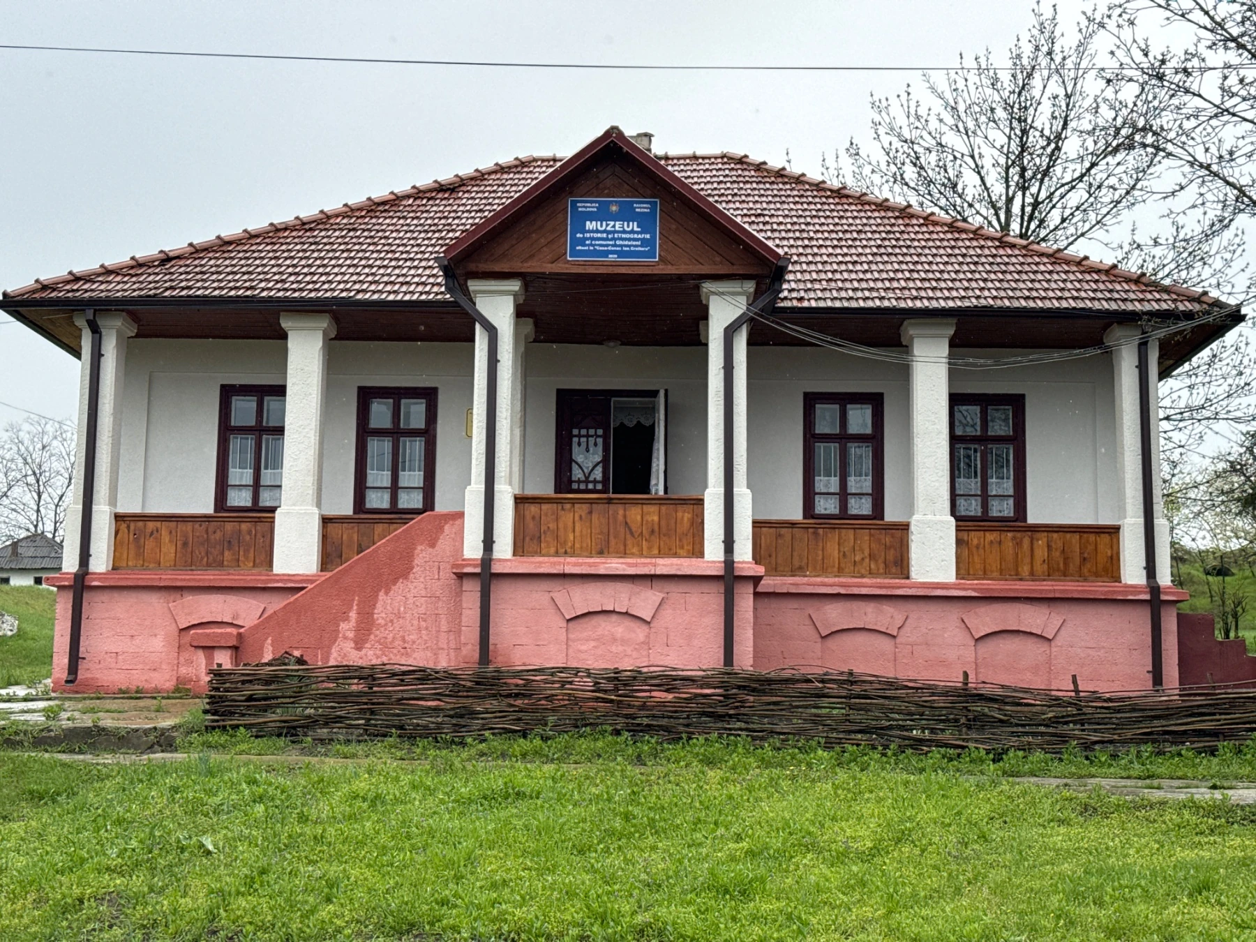 Casa-conac Ion Croitoru